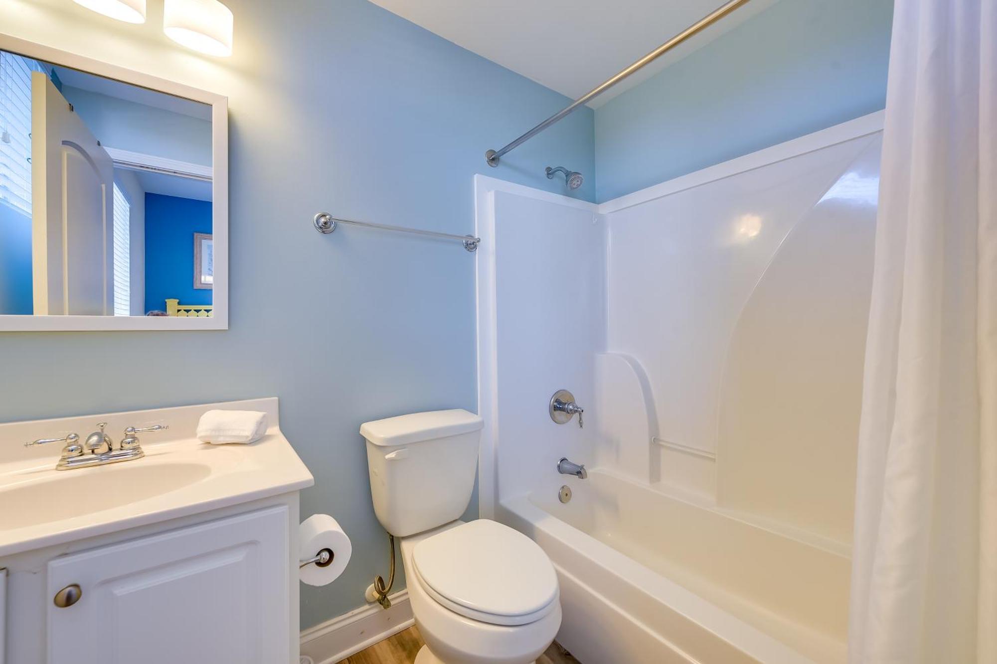 Roomy North Myrtle Beach Condo, Walk To Beach 외부 사진