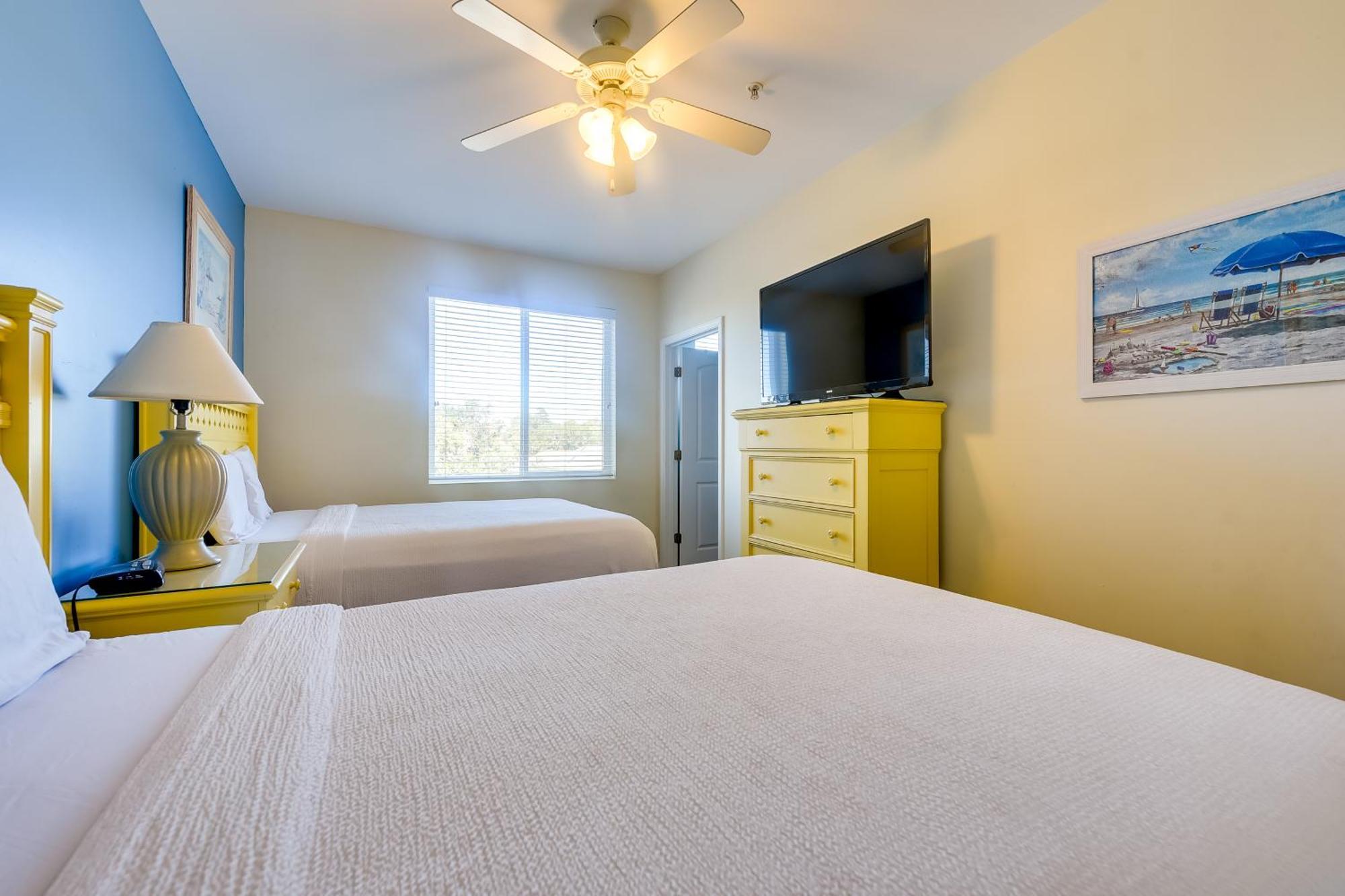 Roomy North Myrtle Beach Condo, Walk To Beach 외부 사진
