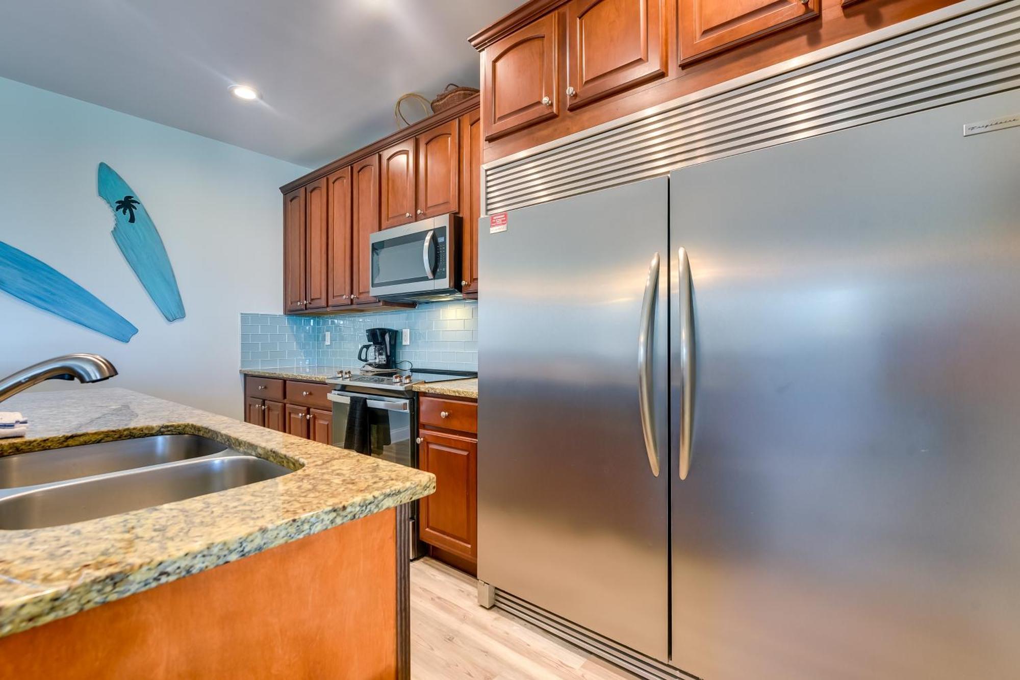 Roomy North Myrtle Beach Condo, Walk To Beach 외부 사진
