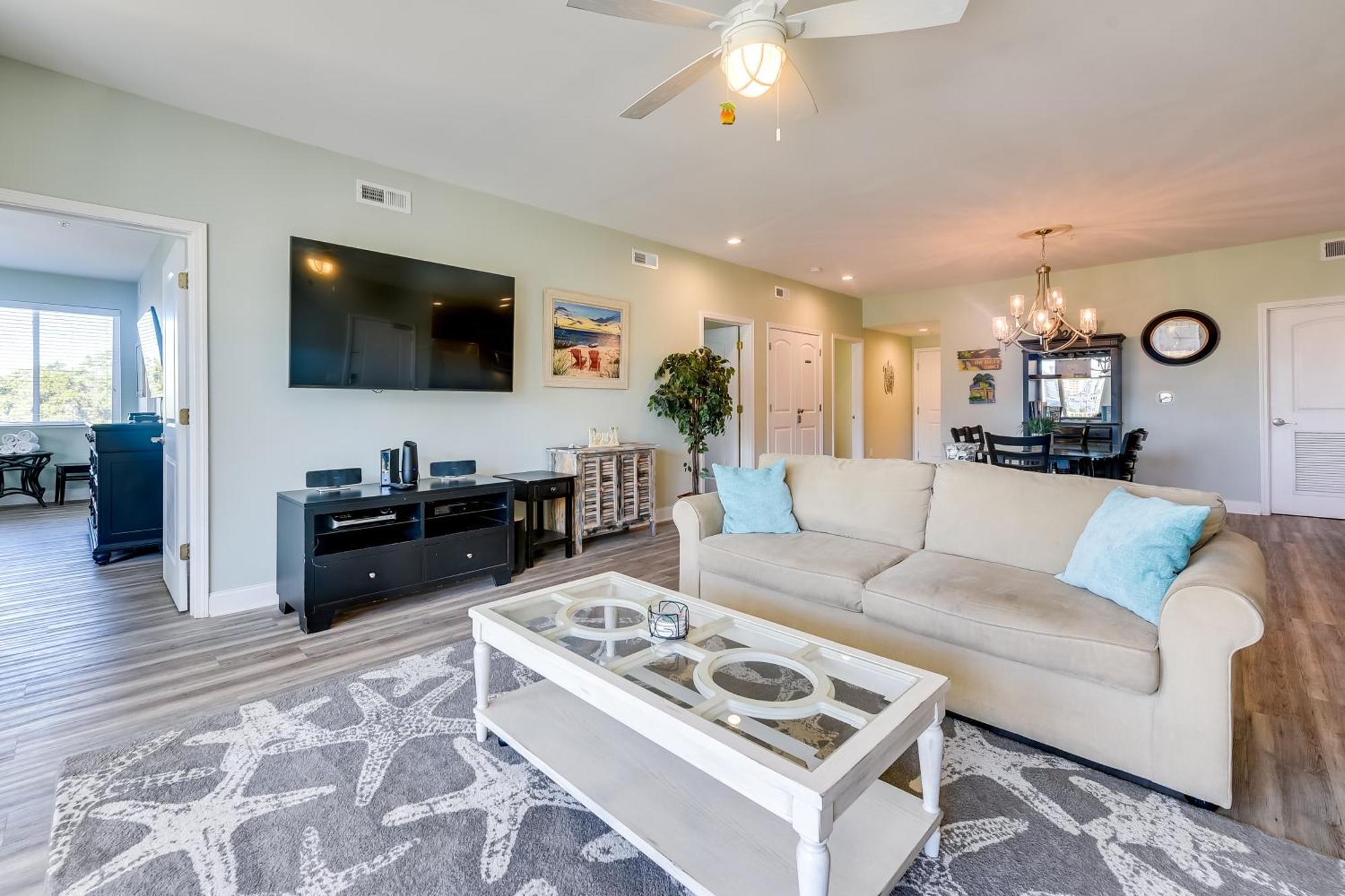 Roomy North Myrtle Beach Condo, Walk To Beach 외부 사진